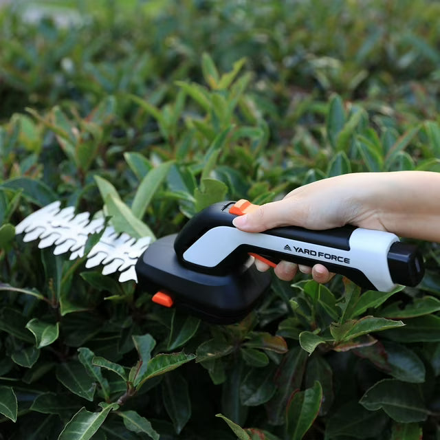 4v Lithium-Ion Multi-Tool Garden Kit