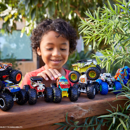 Monster Trucks Live, 8 pk