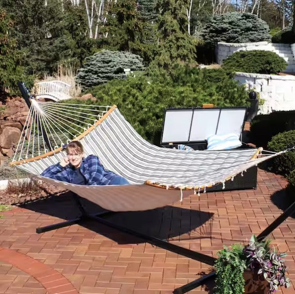 2-Person Woven Hammock with Wooden Spreader Bars