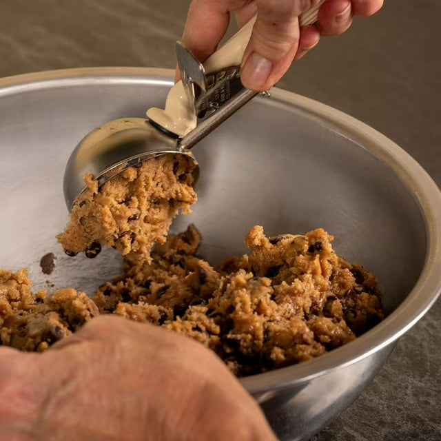 Thumb Press Portion Scoop, 3.25 oz. 2 pk.