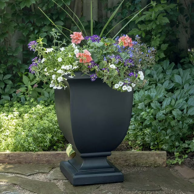 Mayne Augusta 26" Planter