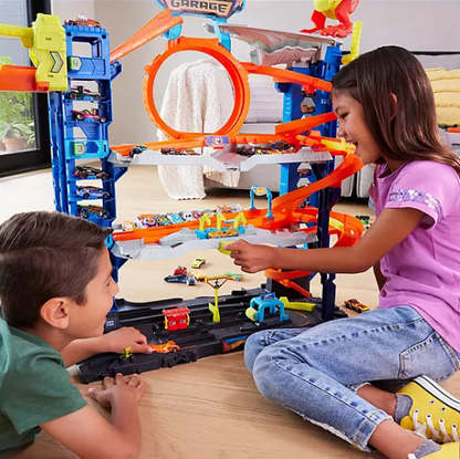 Hot Wheels Ultimate Garage Playset