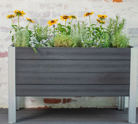 Vita Urbana Greens Elevated Garden