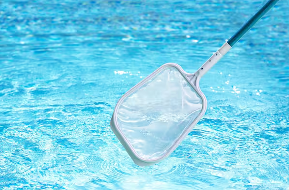 Swimming Pool and Spa Skimmer with 4ft. to 8ft. Telescoping Pole