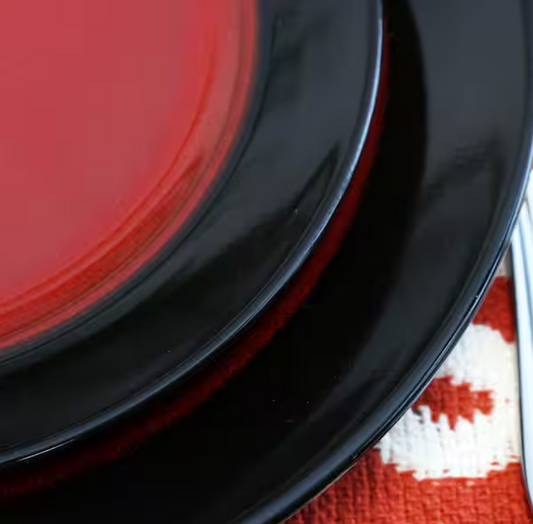 16-Piece Modern Black and Red Stoneware Dinnerware Set