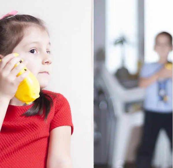 Kids Walkie Talkies (2-Pack)