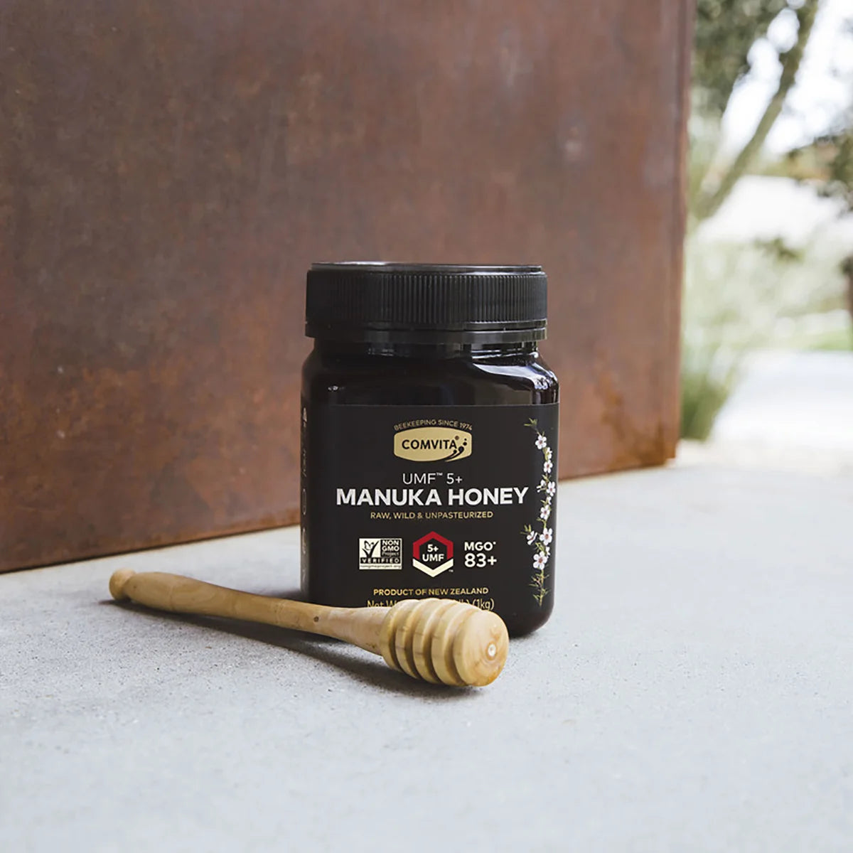 Raw Manuka Honey (35.2 oz)- Comvita Certified UMF 5+ (MGO 83+)